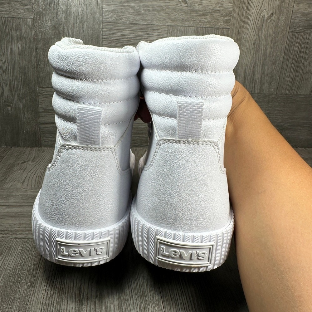 Levi's High Top Sneakers Womens 7.5 White Faux Leather Lug Sole Casual NEW - Picture 6 of 8
